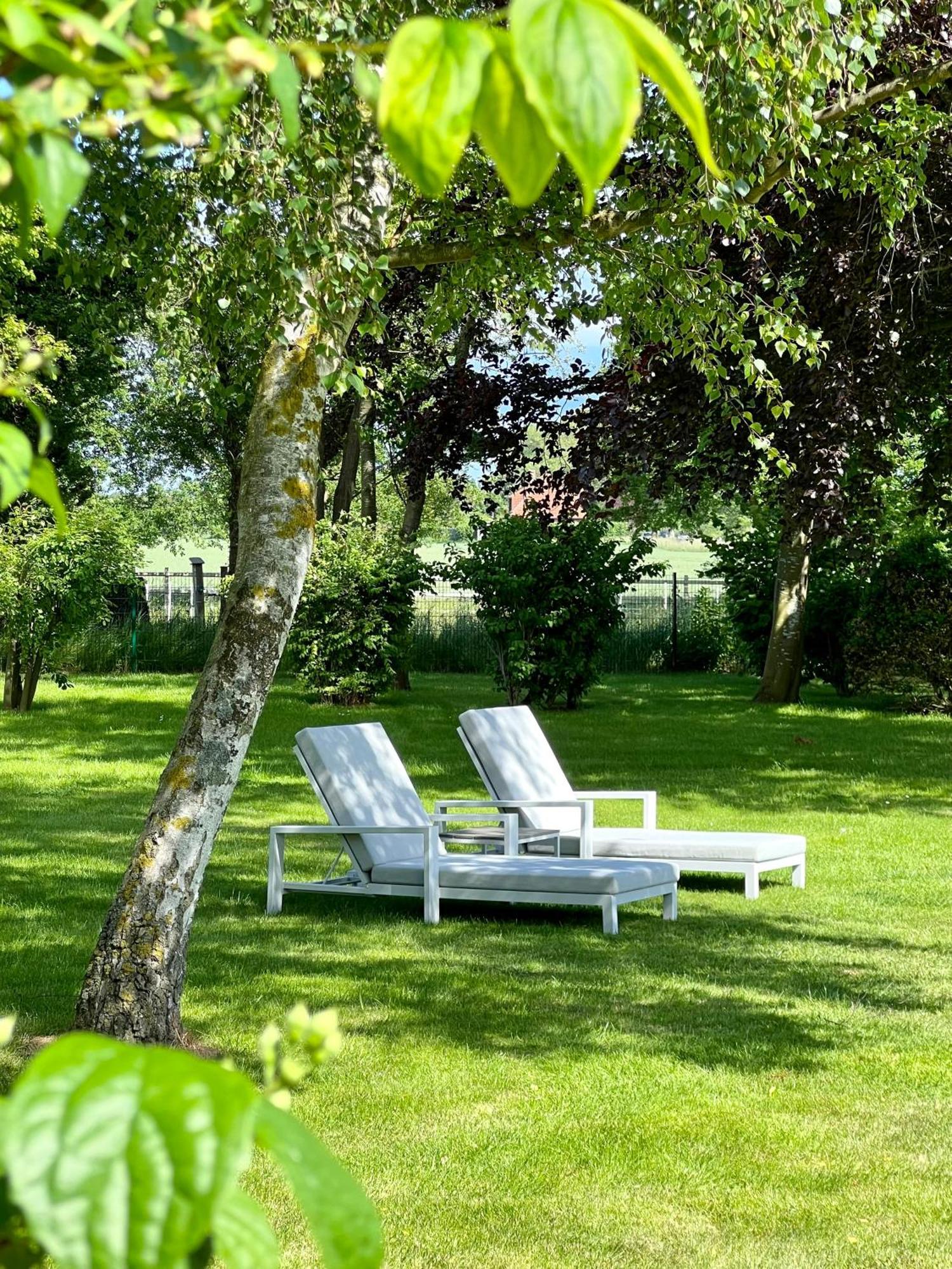 Landhaus Luetjenhof Hotel Großenbrode Buitenkant foto